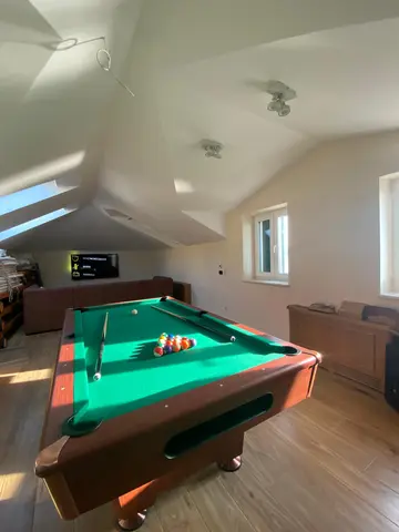 Jesenice 6-Bedroom Villa for 12 Guests