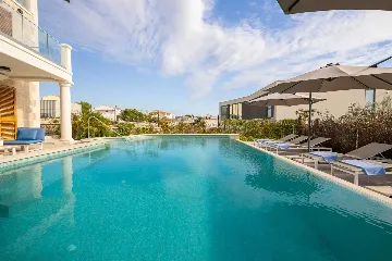 Rogoznica 5-Bedroom Villa with Heated Pool