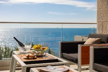 Rogoznica 5-Bedroom Villa with Heated Pool