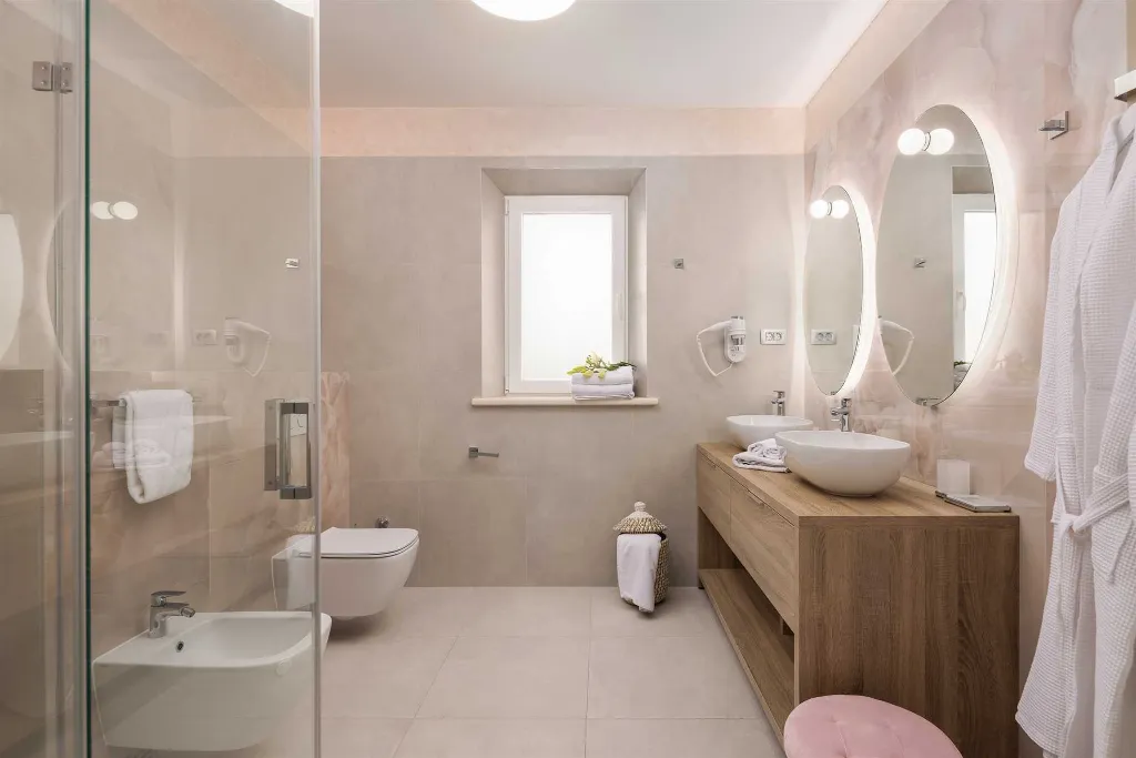 Rogoznica 5-Bedroom Villa with Heated Pool