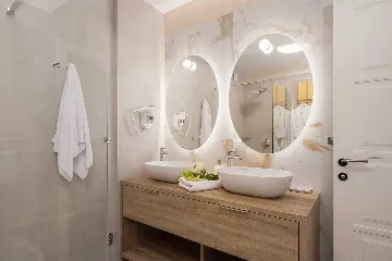 Rogoznica 5-Bedroom Villa with Heated Pool