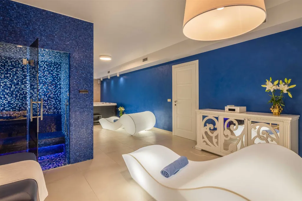 Rogoznica 5-Bedroom Villa with Heated Pool