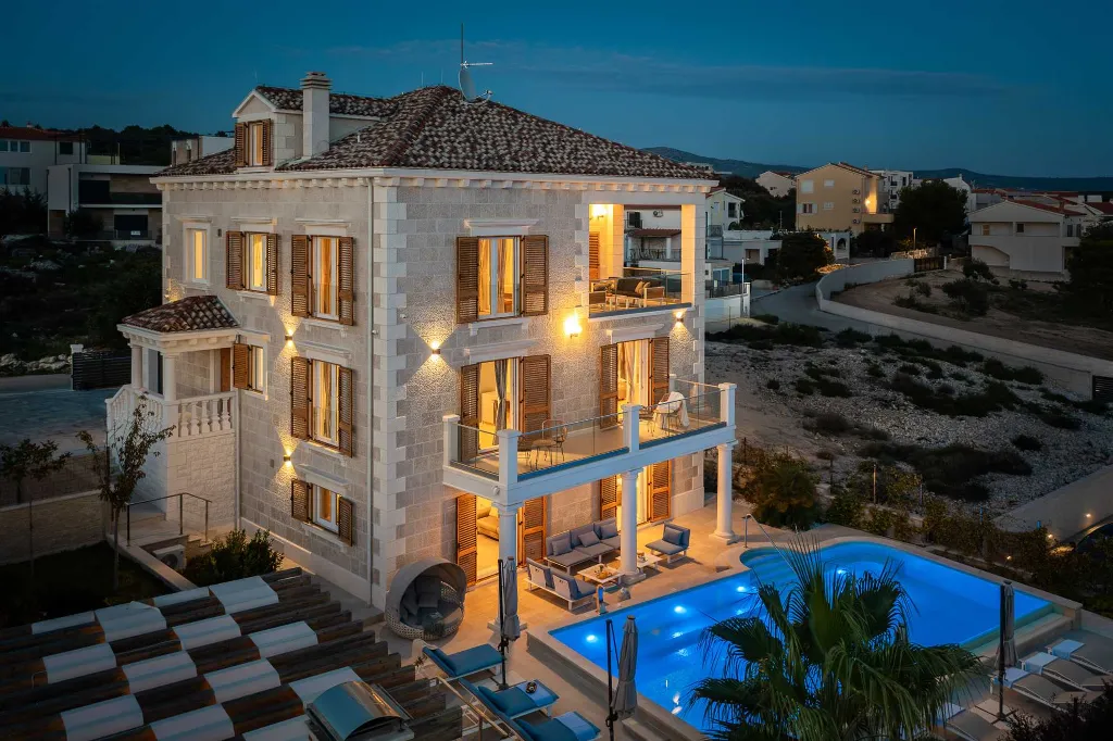 Rogoznica 5-Bedroom Villa with Heated Pool