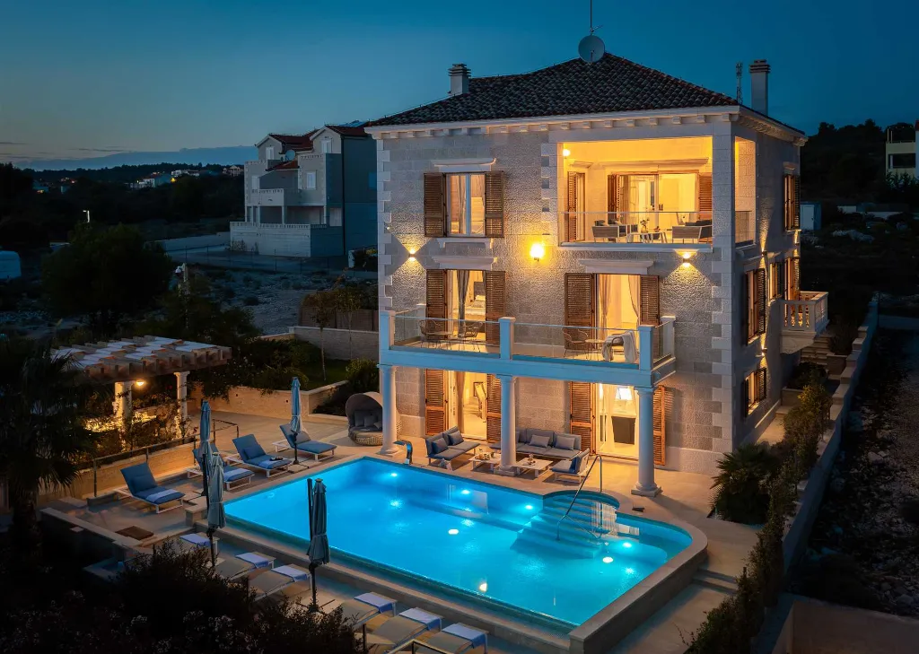 Rogoznica 5-Bedroom Villa with Heated Pool