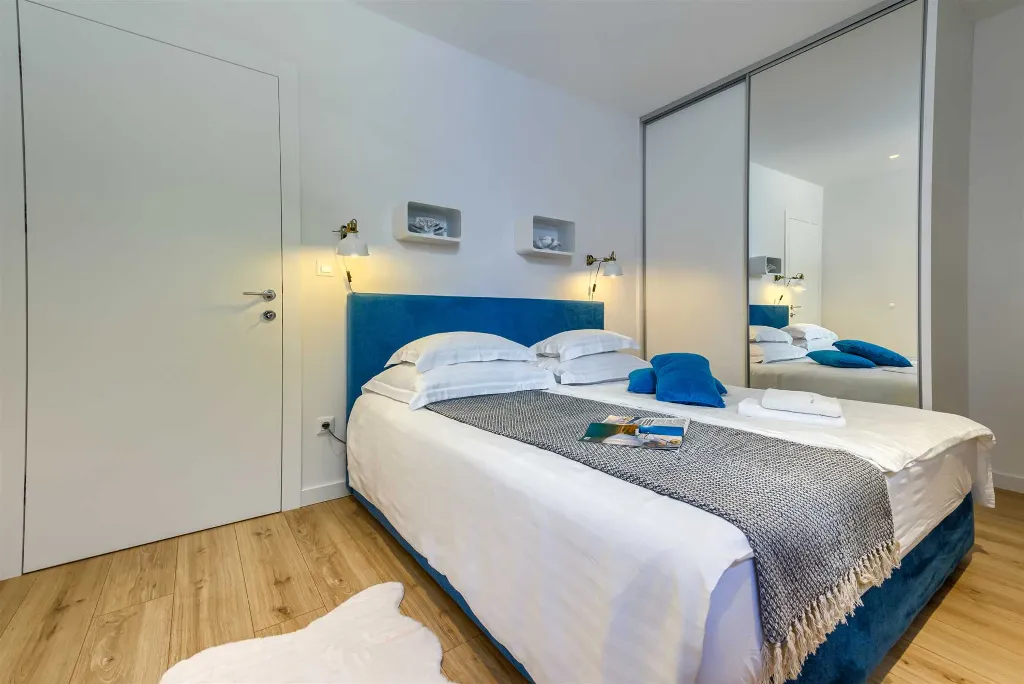 4-Bedroom Villa in Baška Voda for Up to 8 Guests