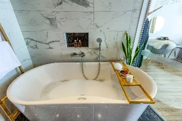 4-Bedroom Villa in Baška Voda for Up to 8 Guests