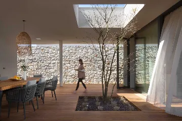 Air-Conditioned 4-Bedroom Villa in Gajana (Sleeps 8)