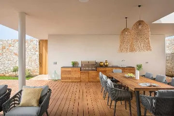 Air-Conditioned 4-Bedroom Villa in Gajana (Sleeps 8)