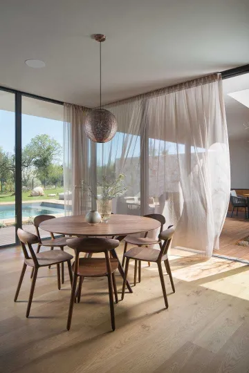 Air-Conditioned 4-Bedroom Villa in Gajana (Sleeps 8)