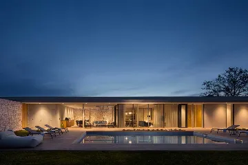 Air-Conditioned 4-Bedroom Villa in Gajana (Sleeps 8)