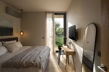 Villa in Gajana with Heated Pool & Sauna