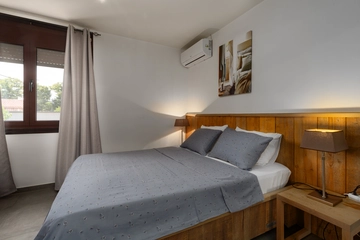 3-Bedroom Villa in Marčana for up to 6 Guests