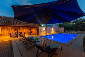 3-Bedroom Villa in Marčana for up to 6 Guests