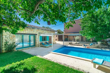 Villa in Svetvinčenat with Private Pool