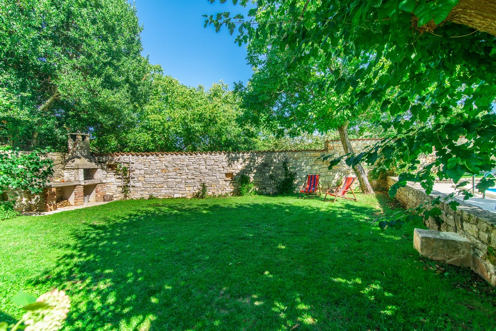 Villa in Svetvinčenat with Private Pool