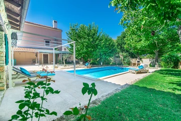 Villa in Svetvinčenat with Private Pool