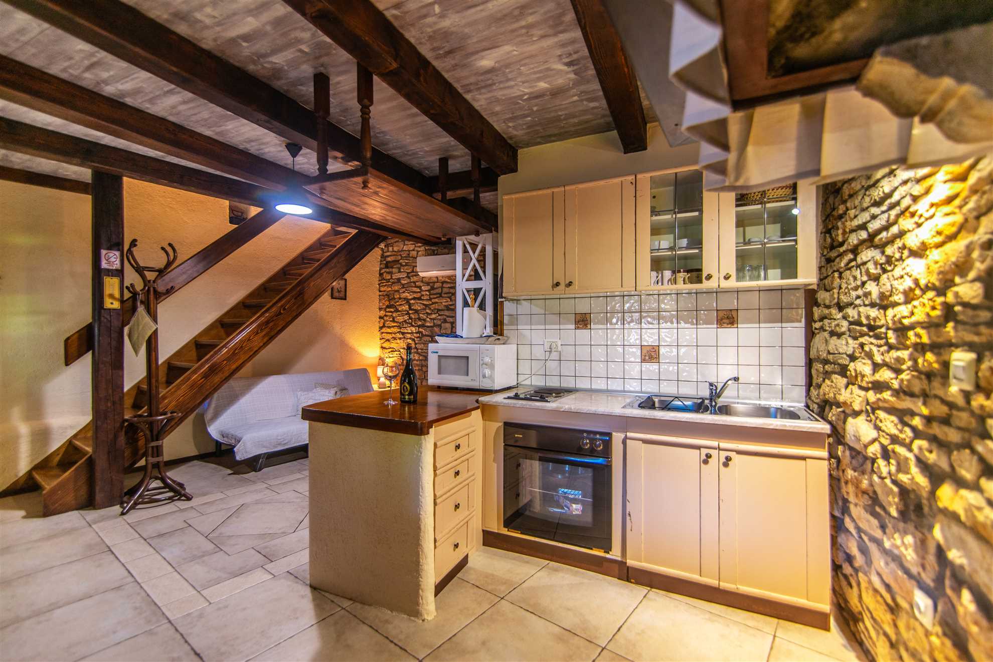 Casa Apricot