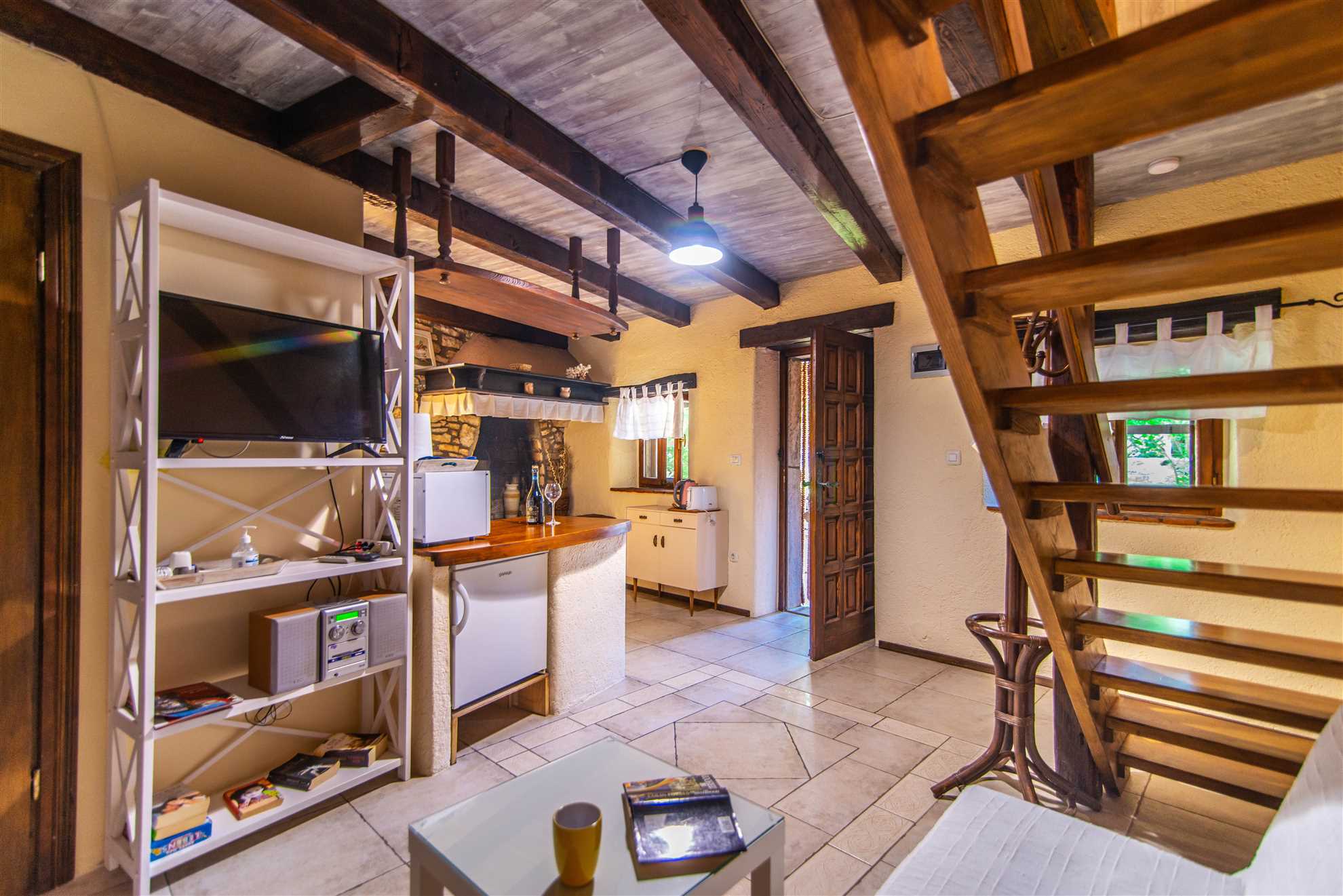 Casa Apricot