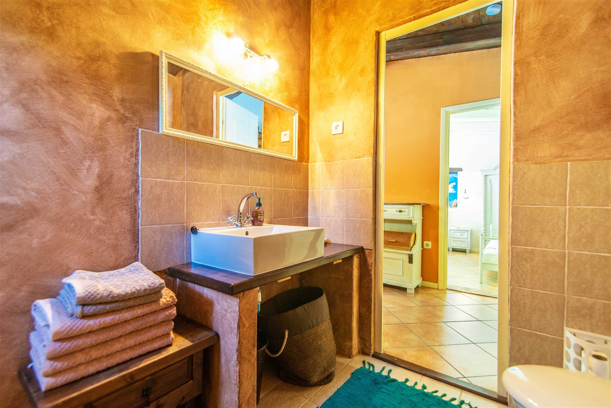 Casa Apricot