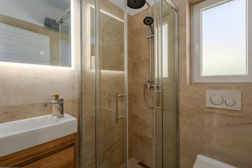 Three-Bedroom Villa in Svetvinčenat