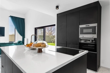 Villa in Vodnjan for 8 Guests with Private Pool