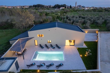 Villa in Vodnjan for 8 Guests with Private Pool