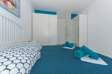 4-bedroom Villa in Makarska with private heated pool