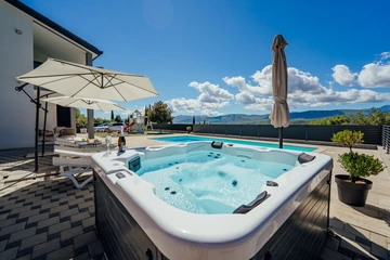 Imotski Villa with Heated Pool, Jacuzzi & 4 Bedrooms