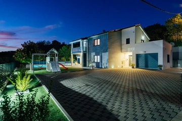 Imotski Villa with Heated Pool, Jacuzzi & 4 Bedrooms