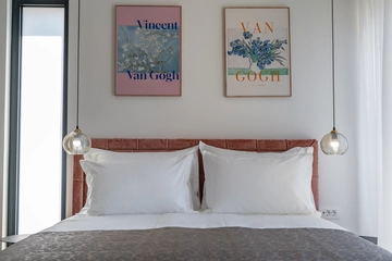 Mlini Villa with Heated Pool and 5 En-Suite Bedrooms