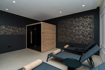 Mlini Villa with Heated Pool and 5 En-Suite Bedrooms