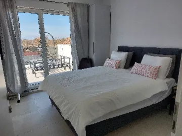 3-Bedroom Villa with Private Pool in Svetvinčenat