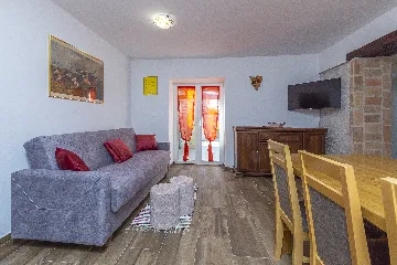 Villa with Private Pool in Butkovići (Sleeps 5)