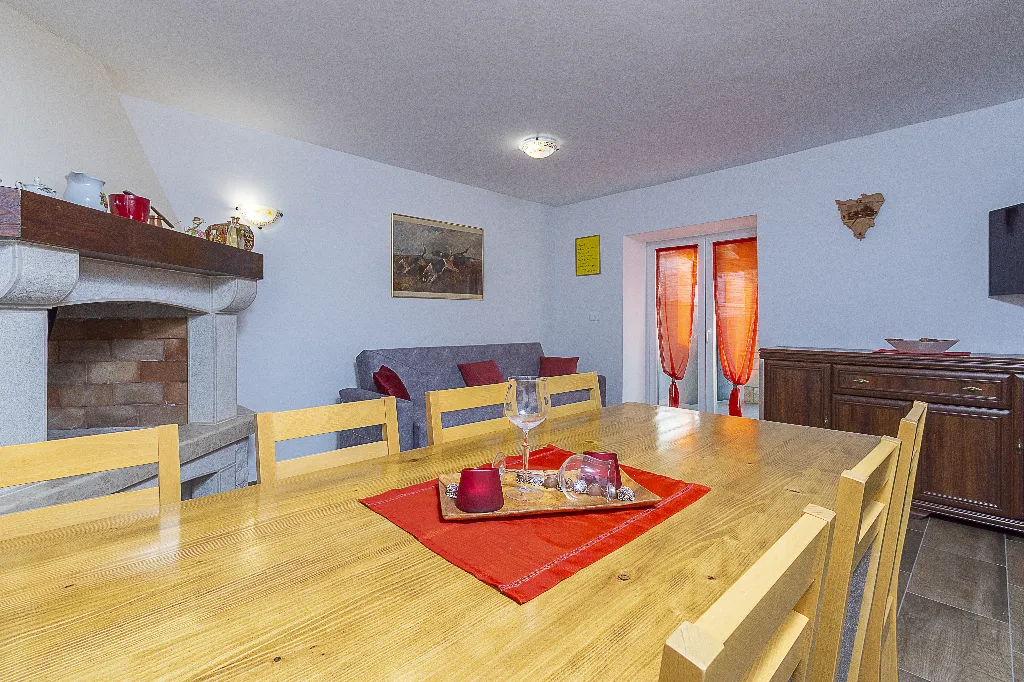Villa with Private Pool in Butkovići (Sleeps 5)