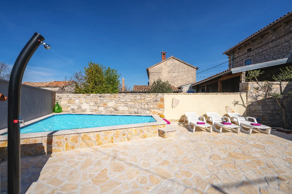 Villa with Private Pool in Butkovići (Sleeps 5)