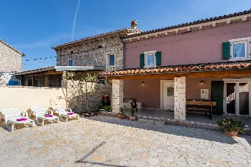 Villa with Private Pool in Butkovići (Sleeps 5)