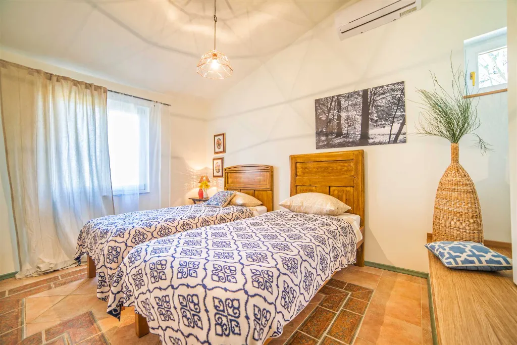 2-Bedroom Villa with Private Pool in Juricani
