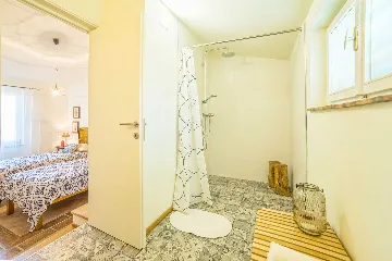 2-Bedroom Villa with Private Pool in Juricani