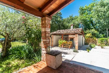 2-Bedroom Villa with Private Pool in Juricani