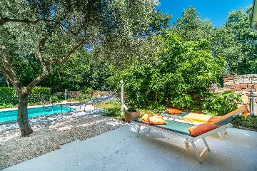 2-Bedroom Villa with Private Pool in Juricani