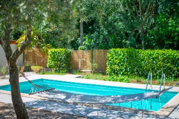 2-Bedroom Villa with Private Pool in Juricani