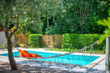 2-Bedroom Villa with Private Pool in Juricani