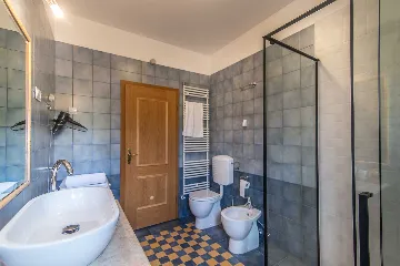 Kanfanar 6-Bedroom Villa with Private Pool