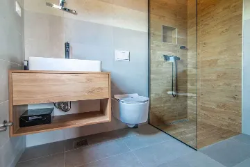 7-Bedroom Villa in Svetvinčenat for 14 Guests