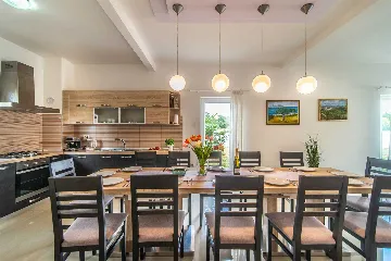 6-Bedroom Villa with Private Pool in Sveti Lovreč