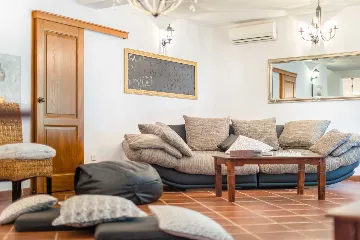 3-Bedroom Villa with Private Pool in Medvidići