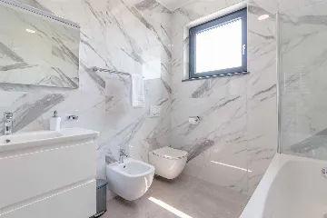 Fažana 4-Bedroom Villa for Up to 8 Guests