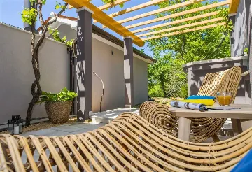 5-Bedroom Villa with Sea View in Koromačno