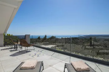 5-Bedroom Villa with Sea View in Koromačno