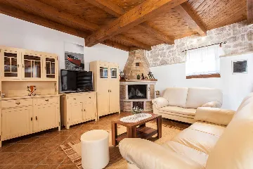 Stone Villa in Vrsar with Private Pool for 5